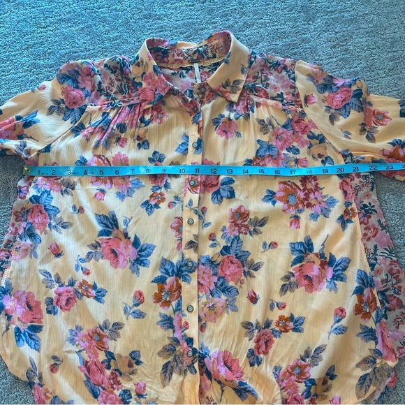 Free People Hold On To Me Floral Coral Blouse, Button Down, Long Sleeve, Medium - Picture 7 of 16